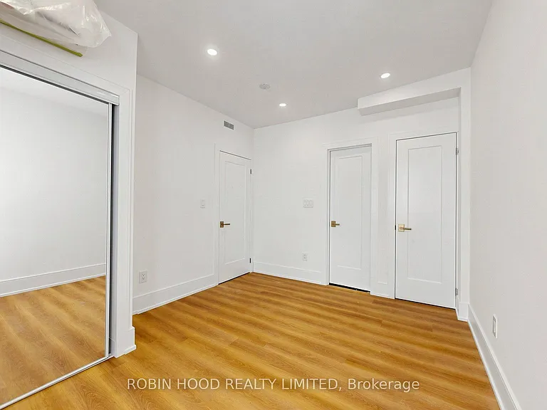 24 Callender St #1 — Photo 9