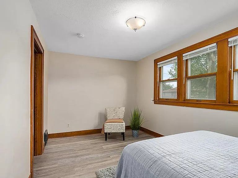 3350 Byron Center Ave SW — Photo 9