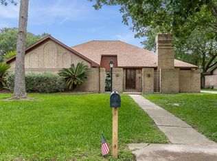 3315 Meadowcreek Dr, Missouri City, TX 77459