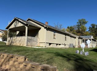 1024 W Country Club Dr, Bloomington, IN 47403