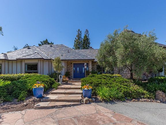 4th image of 305 Jane Dr