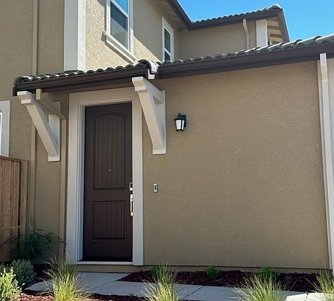 2nd image of 5548 Posner Ave