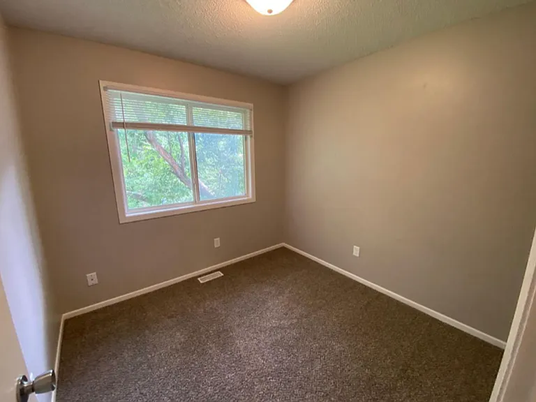 1601 E Pleasant View Drive — Photo 7