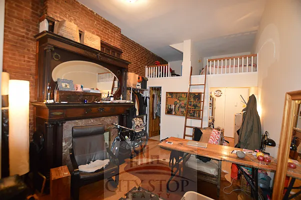 Rented by City Stop Realty | media 9