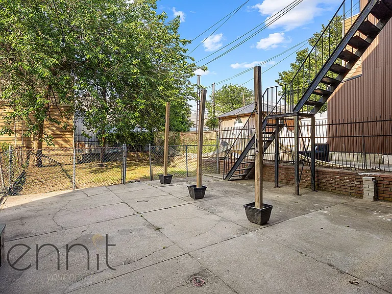 60-85 54th St #1L — Photo 3