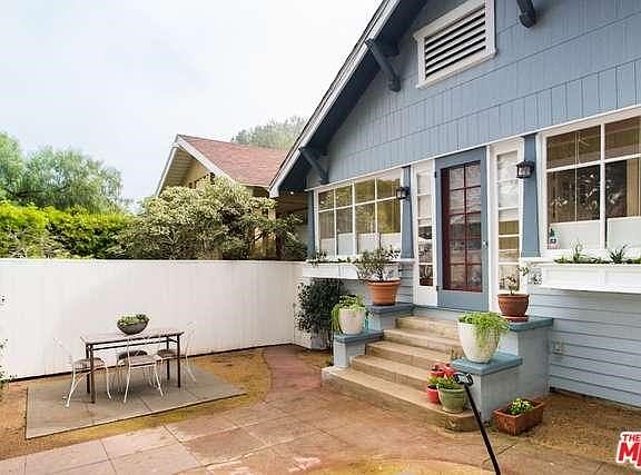 5th image of 128 Park Pl