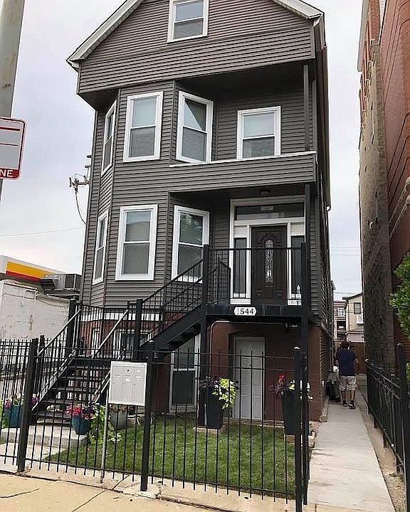 1st image of 1544 W Diversey Pkwy #2