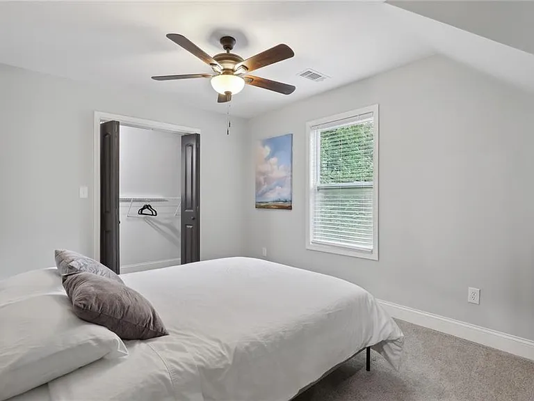 257 Birch St — Photo 14