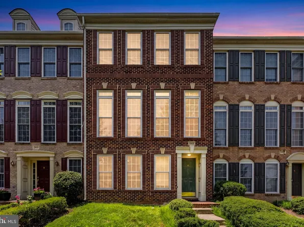 25806 Turlough Ter, Chantilly, VA 20152