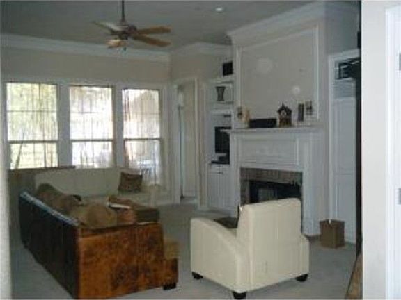 2nd image of 1617 S Lexington Dr