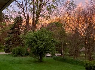 11406 Wilbur Hwy #4, Eaton Rapids, MI 48827