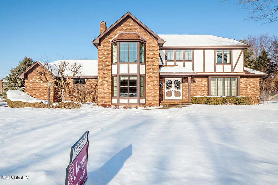 1st image of 3476 Fleetwood Dr