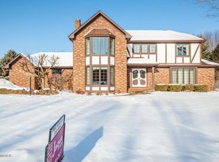 3476 Fleetwood Dr, Portage, MI 49024