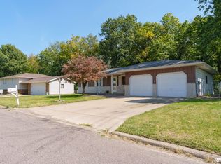 108 Tanglewood Ln, East Peoria, IL