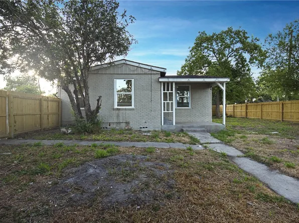 337 W Vanderbilt Dr, Corpus Christi, TX 78415