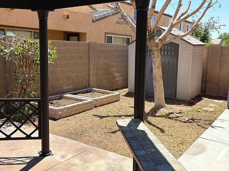 2565 E Southern Ave #16 — Photo 6