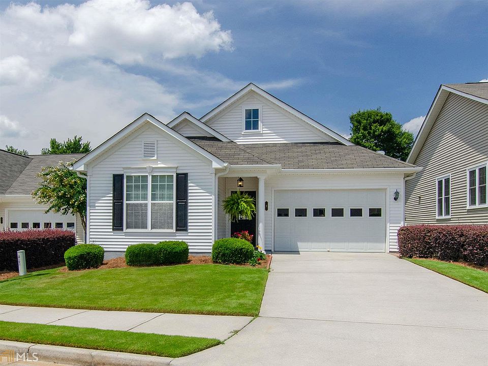 1st image of 9 Hampshire Ln