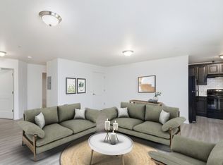 108 N Trade St #107, Amity, OR 97101