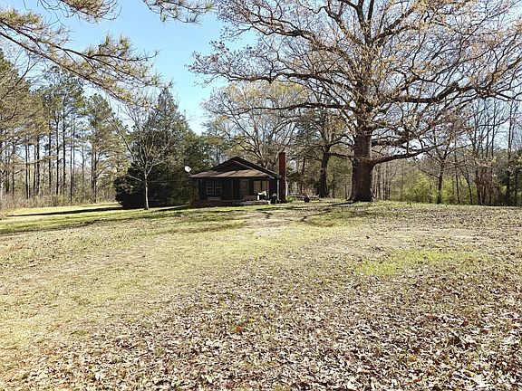 3rd image of 1430 Lebanon Rd