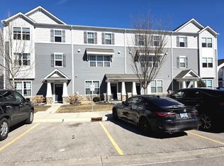 2707 Lily Ln, Rolling Meadows, IL 60008