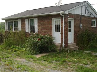 1086 Siry Rd, California, KY 41007