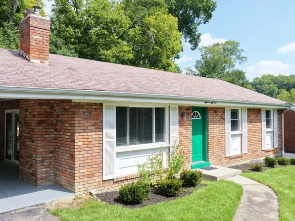 1861 Berkshire Rd, Cincinnati, OH 45230