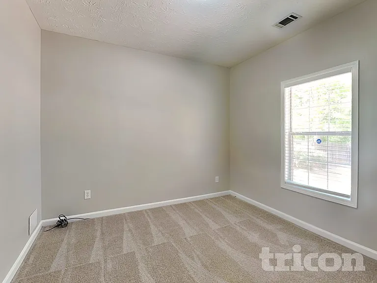 440 Pebble Blvd — Photo 9