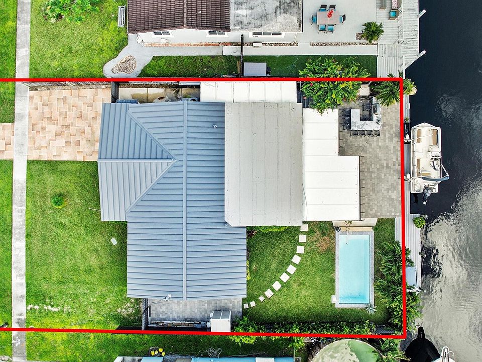 1st image of 4610 SW 43rd Avenue
