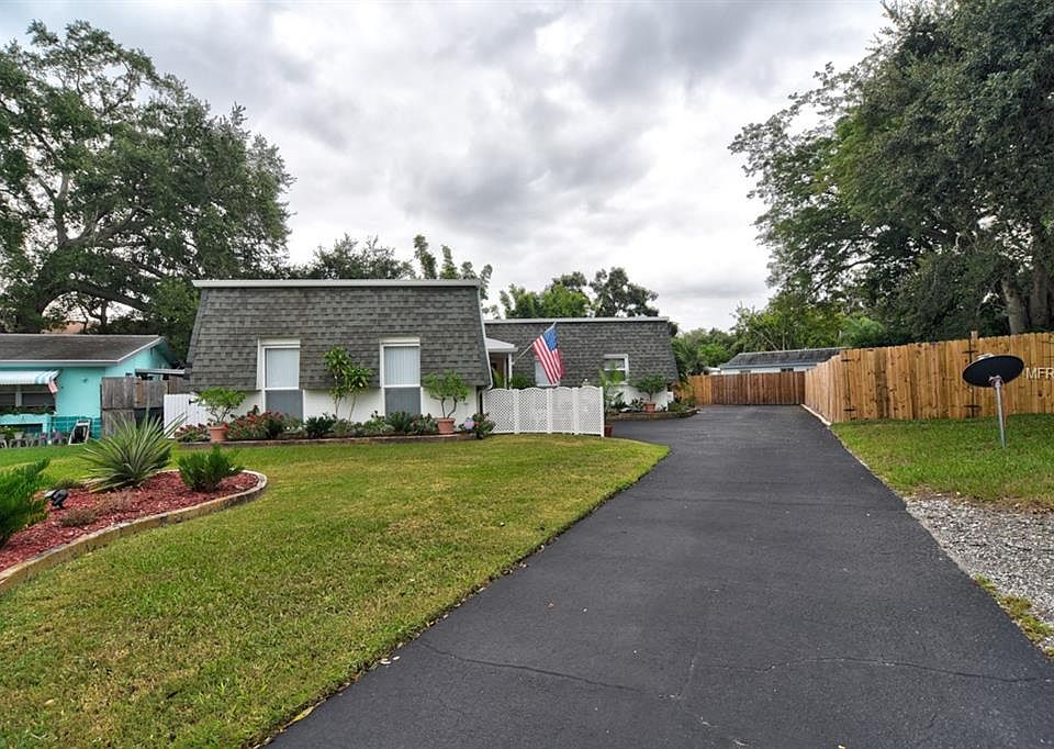 1st image of 643 Dogwood Ct
