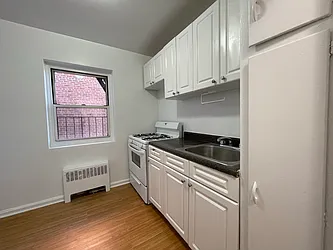 Rented by Karten Real Estate Services LLC