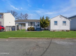 821 4th St, Union Beach, NJ