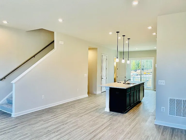 17912 Woods Overlook Dr — Photo 16