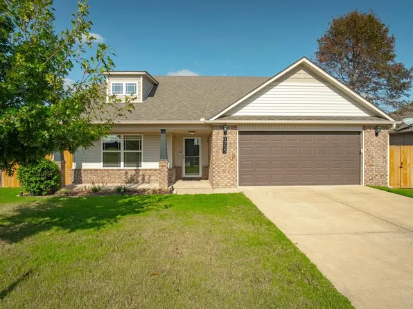 1705 Whitehaven Dr, North Little Rock, AR 72120