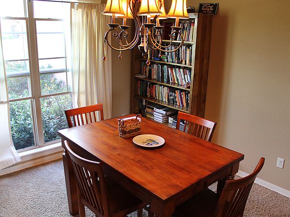3rd image of 3882 W Mountain View Dr