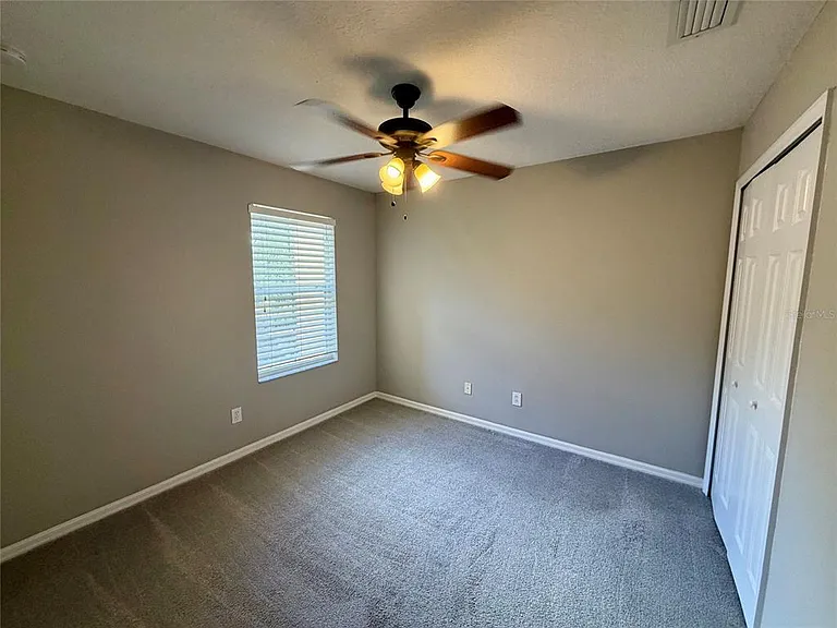 1840 Retreat View Cir — Photo 18
