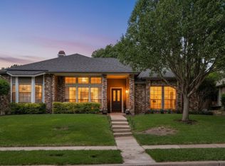 4221 Harvest Point Dr, Carrollton, TX 75010