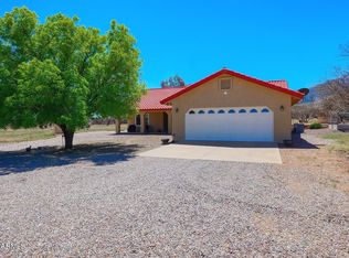 5700 E La Paloma Ln, Hereford, AZ 85615