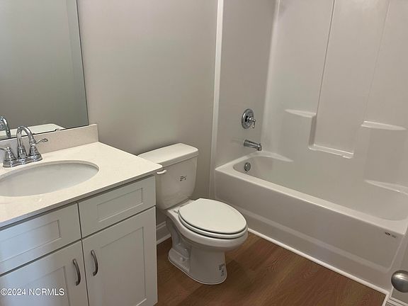 5th image of 279 Glendale Arbor Drive SW #49