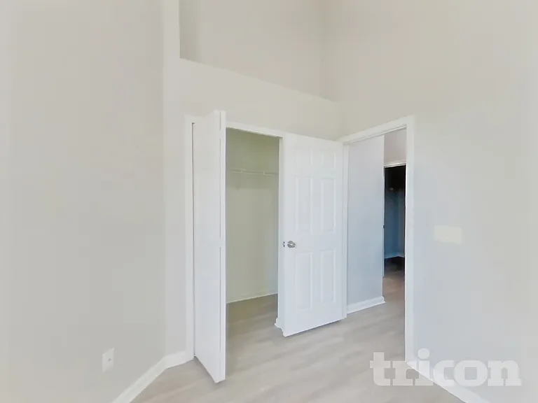 3264 Abbeyfield Dr E — Photo 12