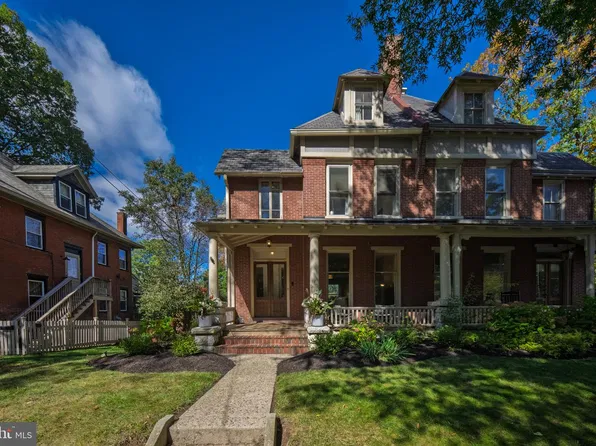 141 E Marshall St, West Chester, PA 19380