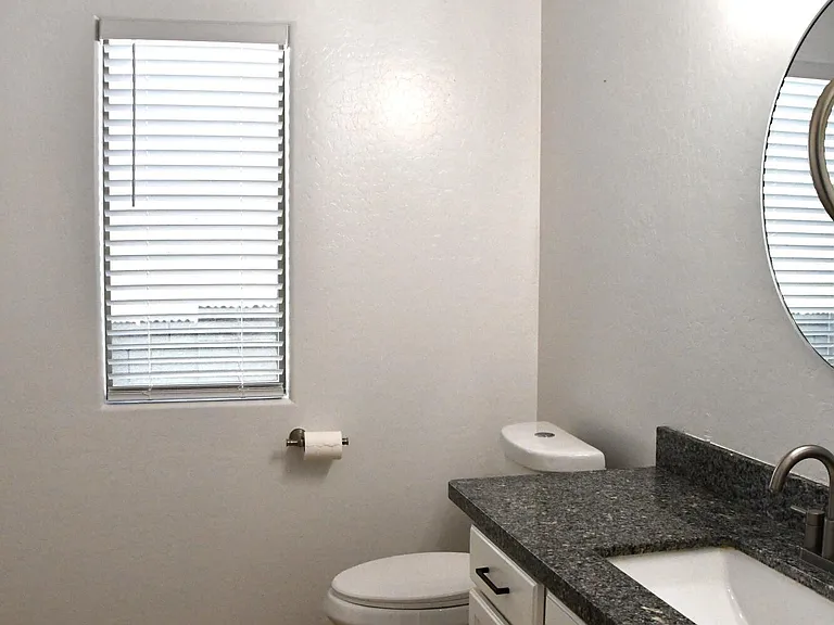 8787 W Gardenia Ave — Photo 6