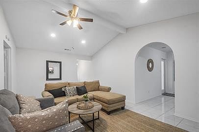 1st image of 1007 Westminster Ct