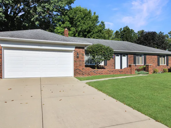 730 S Serenity Way, Greenwood, IN 46142