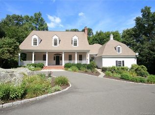 33 Rolling Hills Rd, Ridgefield, CT 06877
