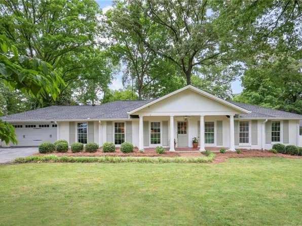 345 Franklin Rd, Sandy Springs, GA 30342