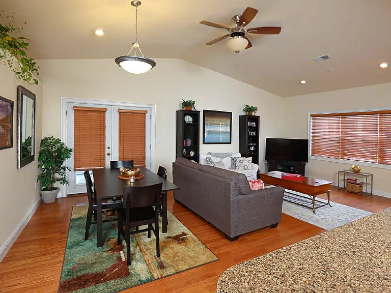 21 Carr Rd — Photo 14