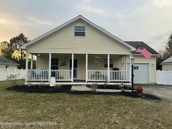 13 Mahoney Road, Stuyvesant, NY 12173