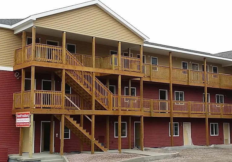 201 University Dr — Photo 1