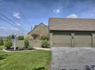 593 Lovell Ct, Hummelstown, PA 17036