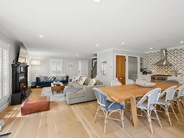 28 Wolf Way — Photo 7